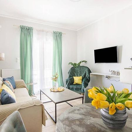 Bright Apartment For 6 Ppl In Athen Eksteriør bilde