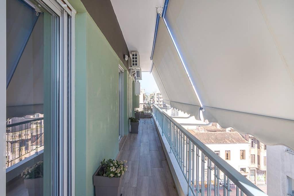 Bright Apartment For 6 Ppl In Athen Eksteriør bilde