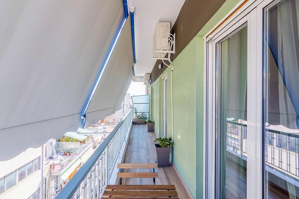 Bright Apartment For 6 Ppl In Athen Eksteriør bilde