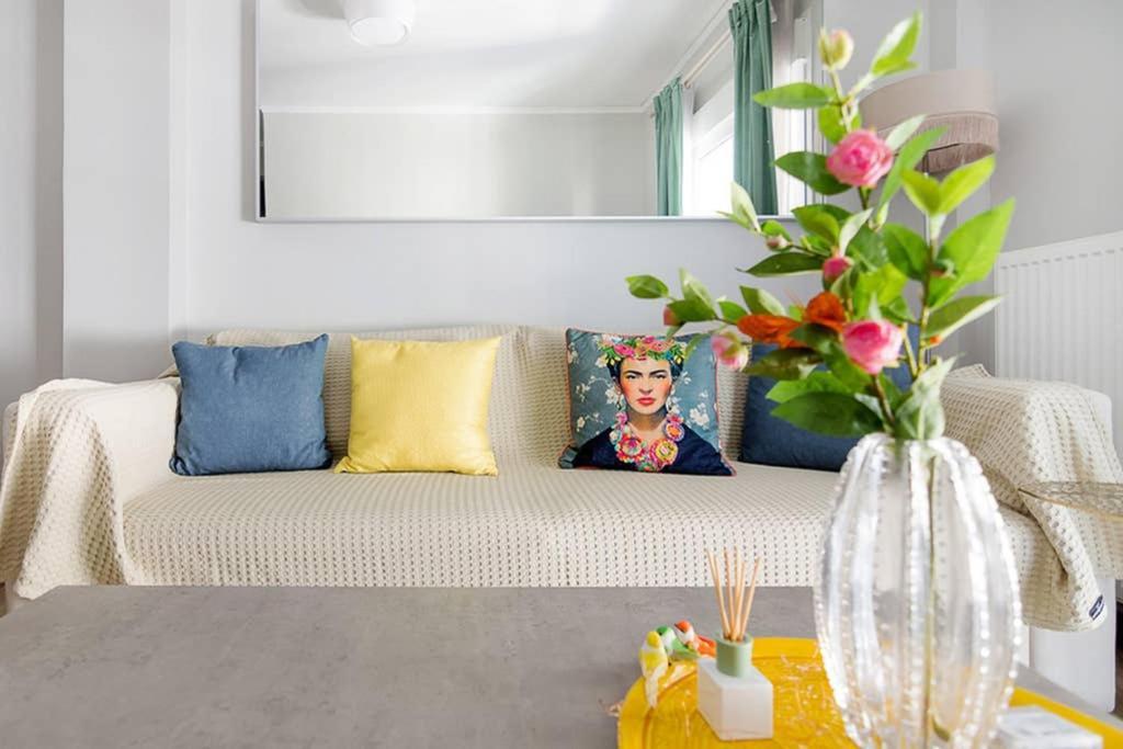Bright Apartment For 6 Ppl In Athen Eksteriør bilde