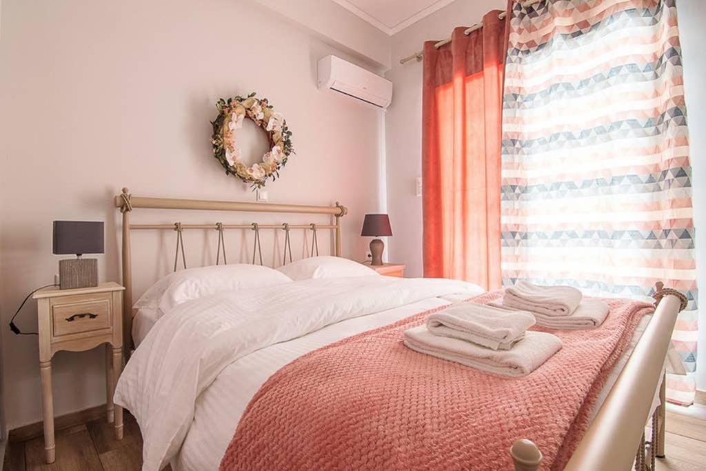 Bright Apartment For 6 Ppl In Athen Eksteriør bilde